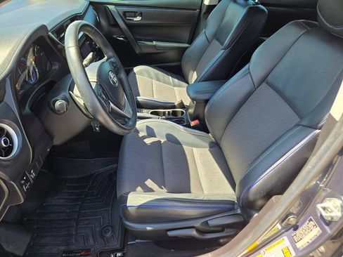 Used 2019 Toyota Corolla SE FWD image 10