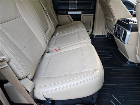 Used 2019 Ford F250 Lariat w/ Lariat Value Package image 18