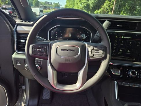 New 2026 GMC Sierra 2500 Denali w/ Denali Reserve Package AWD/4WD image 9