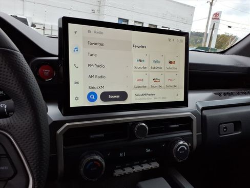 Used 2025 Toyota Tacoma SR5 image 19