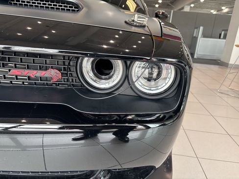 Used 2023 Dodge Challenger SRT Hellcat image 3