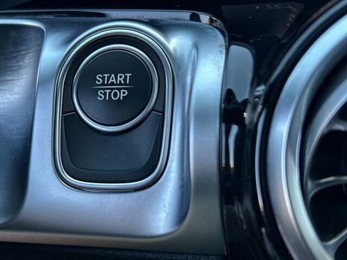 Used 2023 Mercedes-Benz EQB 350 4MATIC SUV image 28