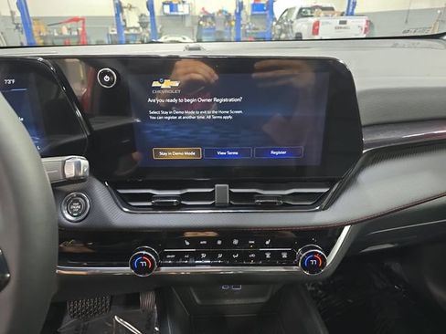 New 2027 Chevrolet Equinox RS w/ LPO, Floor Liner Package AWD/4WD image 22