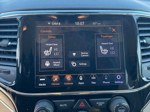 Used 2019 Jeep Grand Cherokee Limited image 11