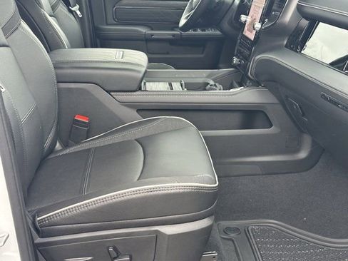 New 2026 RAM 3500 Limited image 15