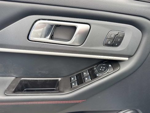 New 2026 Ford Explorer ST-Line w/ Premium Package RWD image 20