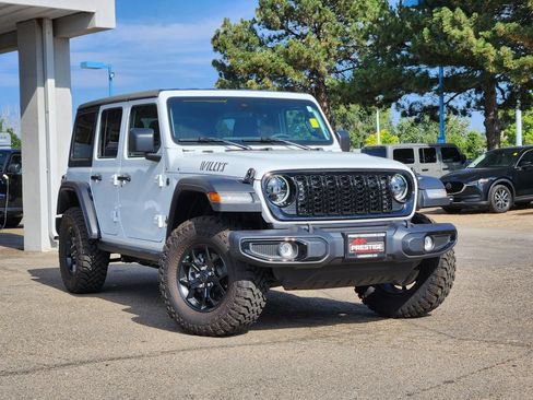 Used 2025 Jeep Wrangler Unlimited Sport AWD/4WD image 1