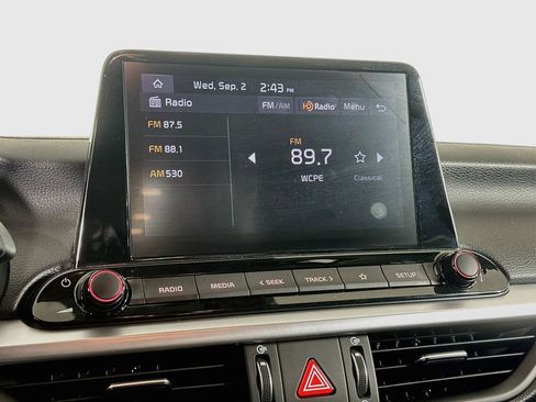 Used 2024 Kia Forte LXS w/ LXS Technology Package FWD image 21