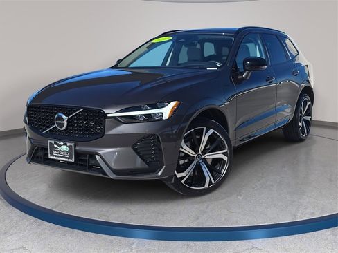 Used 2023 Volvo XC60 T8 Ultimate image 1