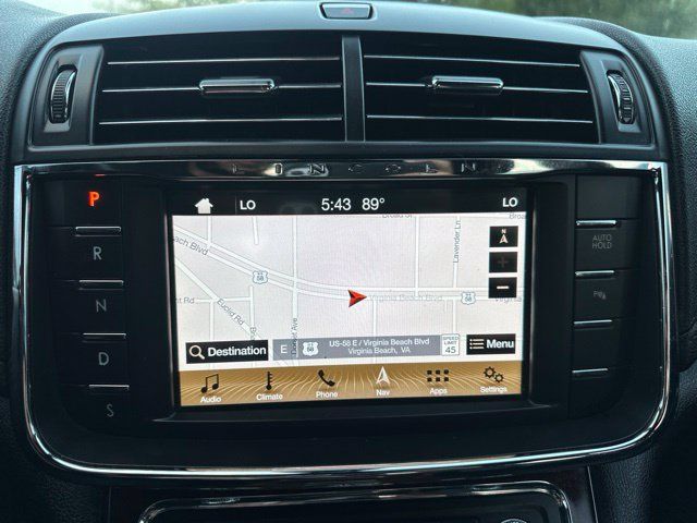 Used 2017 Lincoln Continental Select w/ Climate Package AWD/4WD image 18