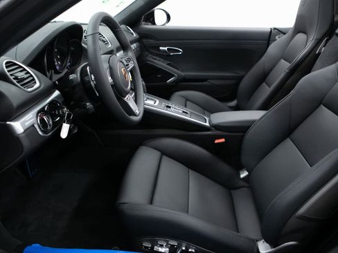 New 2025 Porsche 718 Boxster GTS image 16