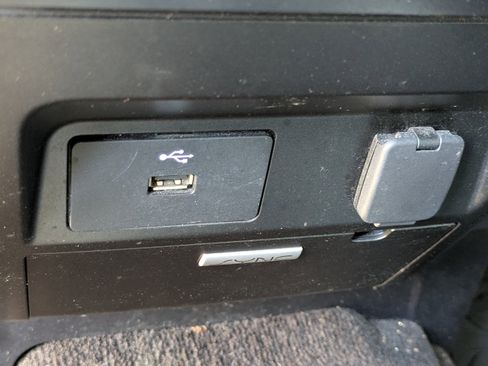 Used 2016 Ford F150 XLT w/ Equipment Group 301A Mid image 27