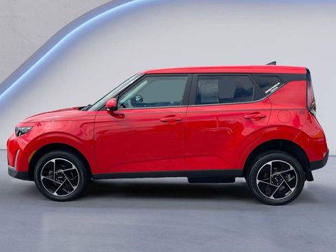 Used 2023 Kia Soul EX image 6