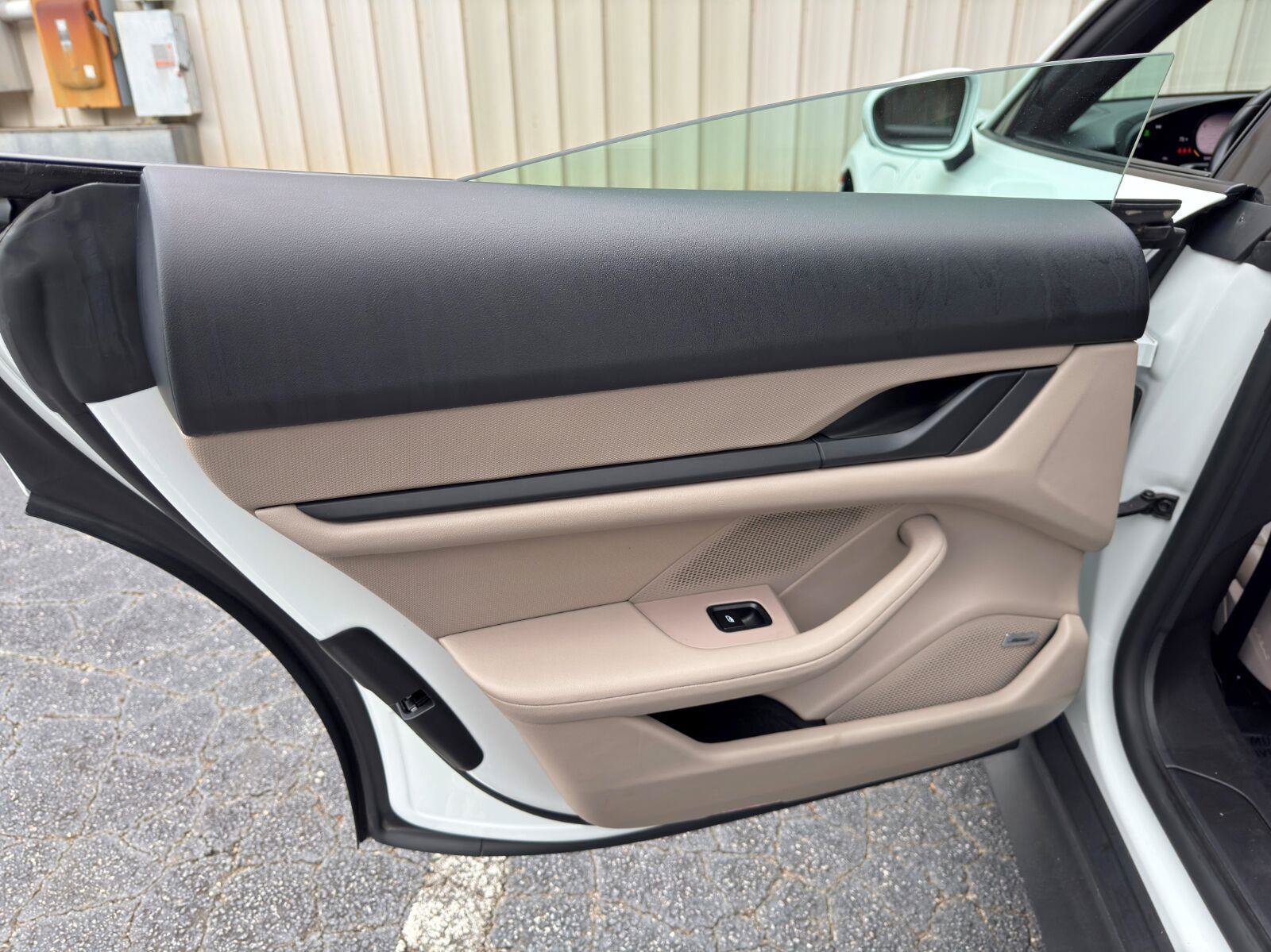 Used 2022 Porsche Taycan RWD image 44