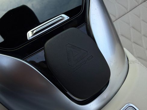 Used 2022 Mercedes-Benz SL 63 AMG 4MATIC image 28