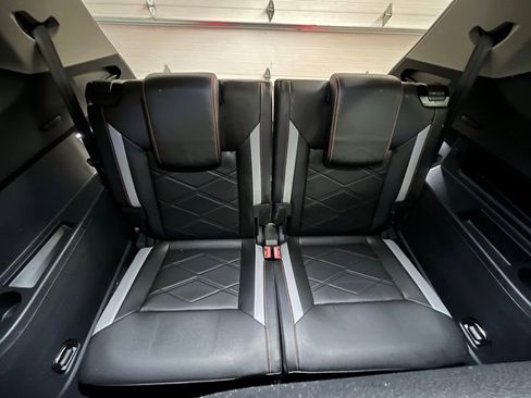 Certified 2024 Volkswagen Atlas Peak Edition SE image 28