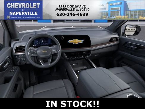 New 2026 Chevrolet Suburban LT image 15