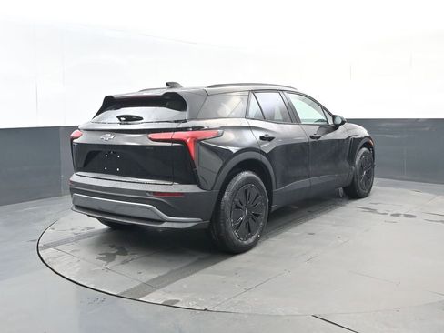 New 2026 Chevrolet Blazer EV LT image 5