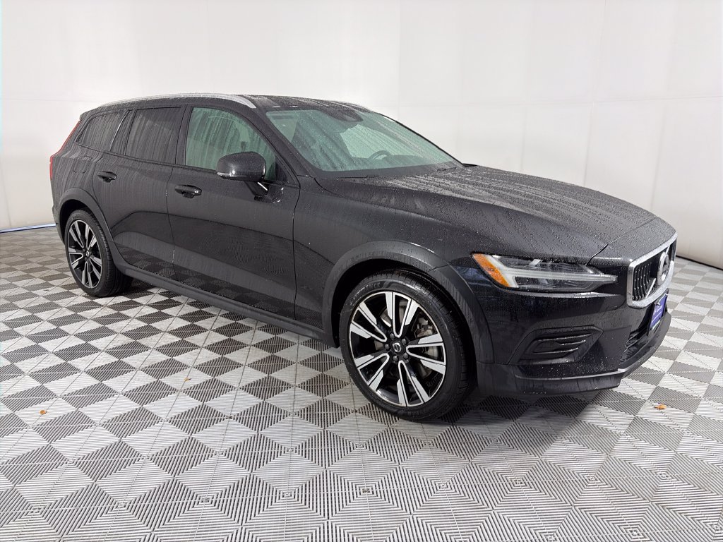 Used 2020 Volvo V60 T5 Cross Country AWD/4WD 360° Tour