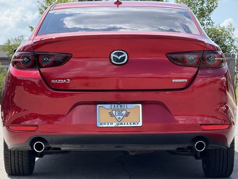 Used 2021 MAZDA MAZDA3 s image 4