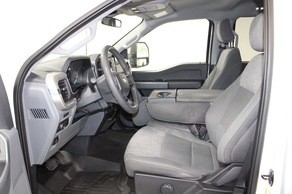 Used 2022 Ford F150 XLT AWD/4WD image 23