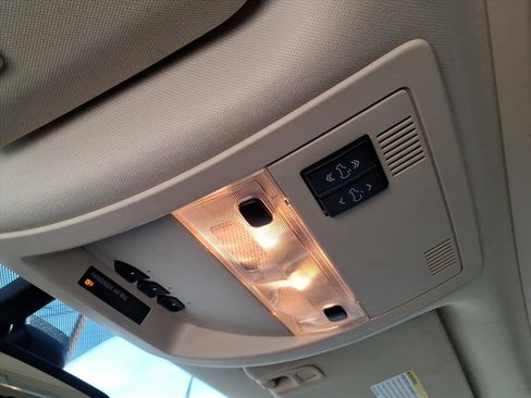 Used 2008 Cadillac Escalade EXT Base image 29