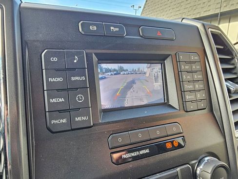 Used 2017 Ford F350 XLT image 36