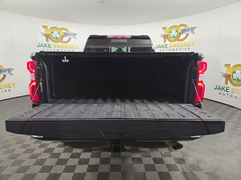 Certified 2022 Chevrolet Silverado 2500 LTZ w/ LTZ Plus Package image 33