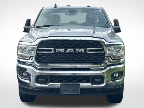 Used 2024 RAM 2500 Big Horn AWD/4WD image 3