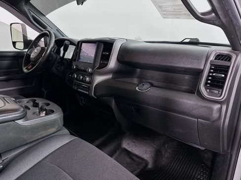 Used 2022 RAM 5500 Tradesman w/ Chrome Appearance Group AWD/4WD image 26