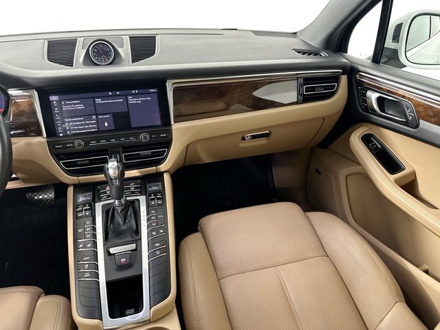 Used 2021 Porsche Macan S AWD/4WD image 26