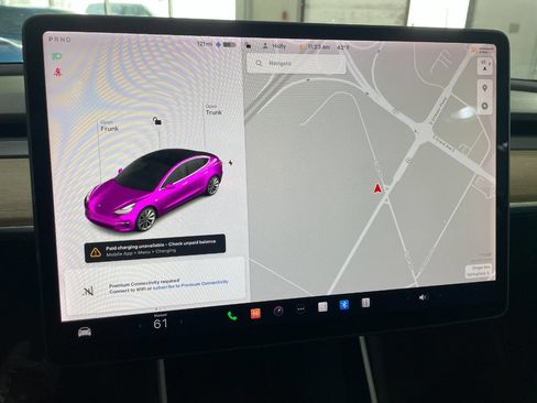 Used 2020 Tesla Model 3 Standard Range Plus image 32