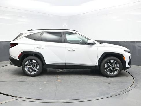 Used 2025 Hyundai Tucson SEL AWD/4WD image 8
