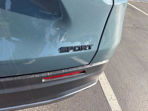 Used 2024 Honda HR-V Sport image 3