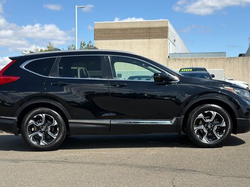 Used 2018 Honda CR-V Touring image 6