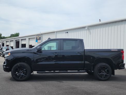 New 2026 Chevrolet Silverado 1500 LT Trail Boss w/ Convenience Package II AWD/4WD image 2