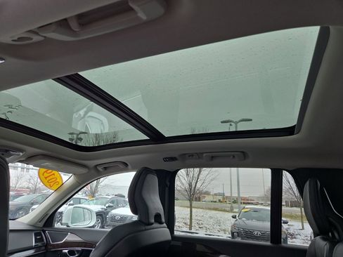 Used 2019 Volvo XC90 T6 Momentum image 14