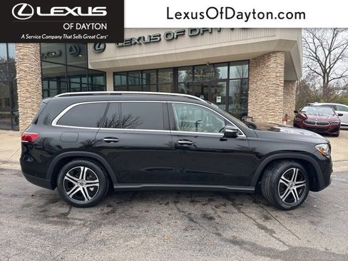 Used 2020 Mercedes-Benz GLS 450 4MATIC image 2