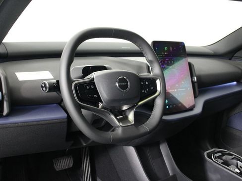 New 2026 Volvo EX30 Plus AWD/4WD image 8