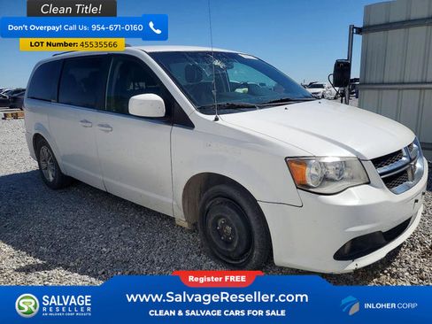 Used 2018 Dodge Grand Caravan SXT image 5
