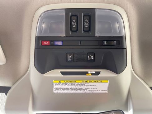 Used 2022 Subaru Crosstrek 2.5i Limited w/ Moonroof Package 2 image 29