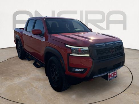 Used 2025 Nissan Frontier Pro-X image 4