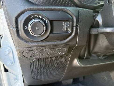 Used 2024 Jeep Wrangler Unlimited Rubicon AWD/4WD image 26
