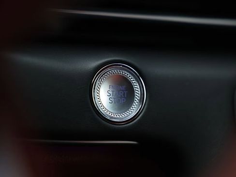 New 2026 Genesis GV80 3.5T e-SC image 39