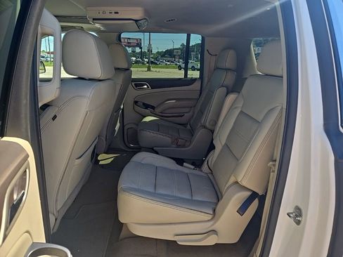Used 2019 GMC Yukon XL Denali RWD image 18