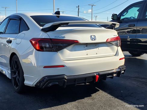 Used 2023 Honda Civic Sport image 4