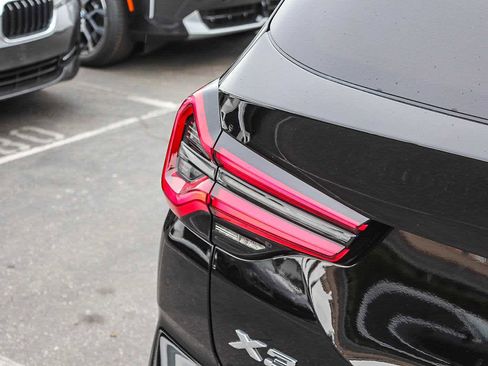 Certified 2023 BMW X3 xDrive30i w/ Premium Package w/ZPA image 7