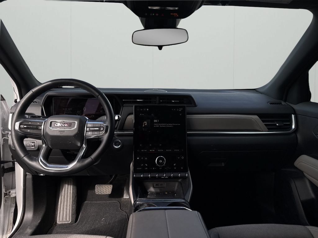 Used 2025 GMC Terrain Elevation AWD/4WD image 12