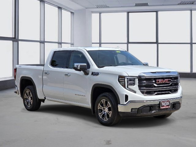 Used 2025 GMC Sierra 1500 SLT AWD/4WD image 3