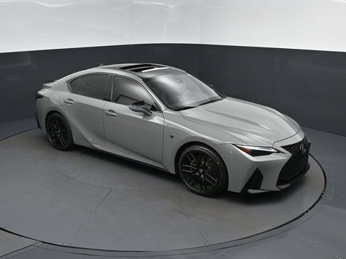 Used 2022 Lexus IS 500 w/ Accessory Package RWD image 36